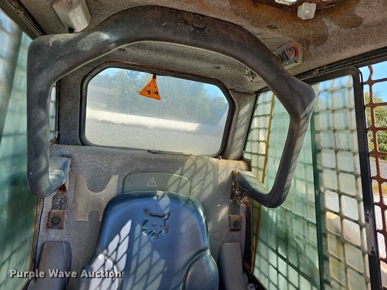 image for item OG9529 2008 Bobcat S175 skid steer loader