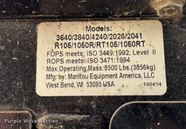 image for item OG9559 2022 Manitou 1050R skid steer loader