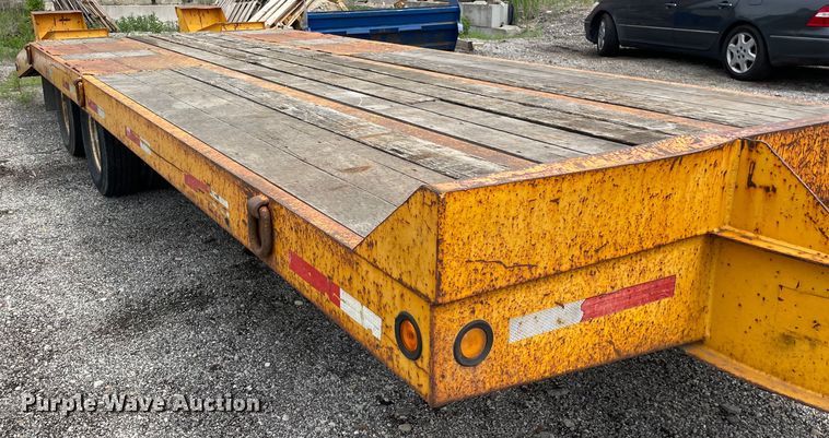 image for item OG9955 2001 Interstate 20DT equipment trailer