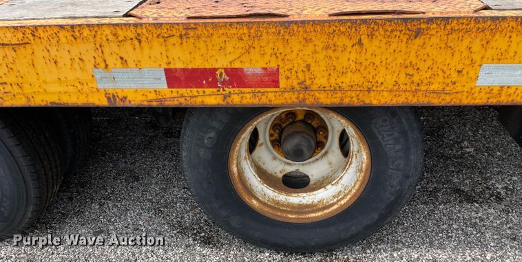 image for item OG9955 2001 Interstate 20DT equipment trailer