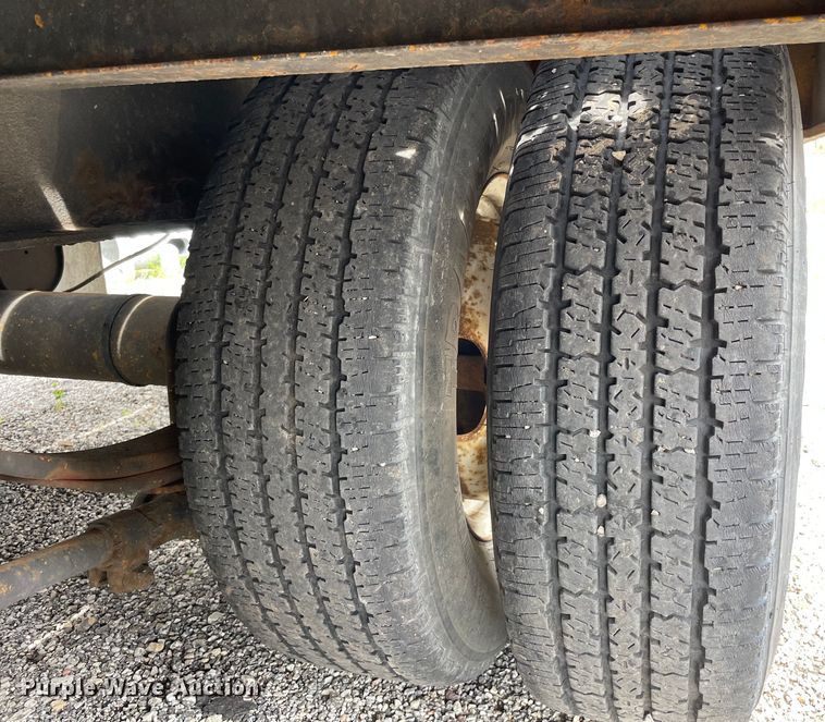 image for item OG9955 2001 Interstate 20DT equipment trailer