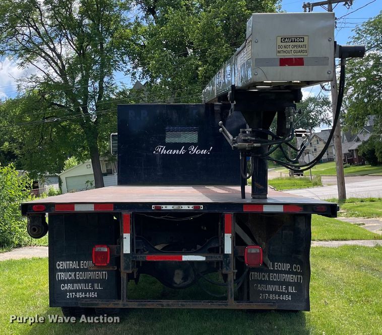 image for item OG9982 2000 International  4700 shingle conveyor truck