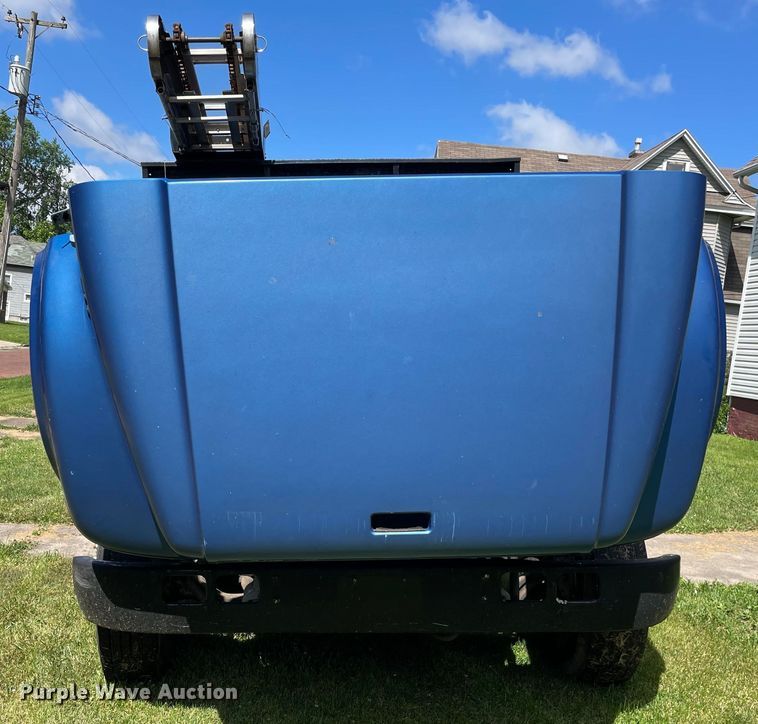 image for item OG9982 2000 International  4700 shingle conveyor truck