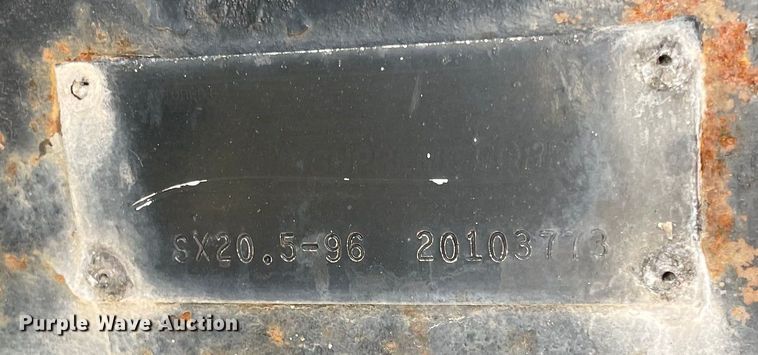 image for item OG9983 2003 International  4300 flatbed truck