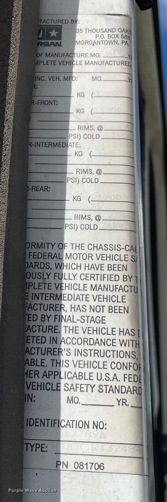 image for item OG9984 2006 International  4400 flatbed truck