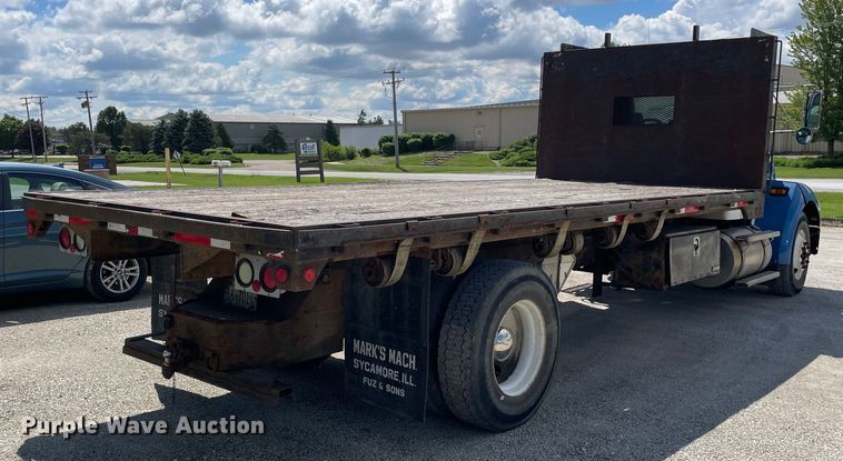 image for item OG9985 2007 Kenworth  T300 flatbed truck