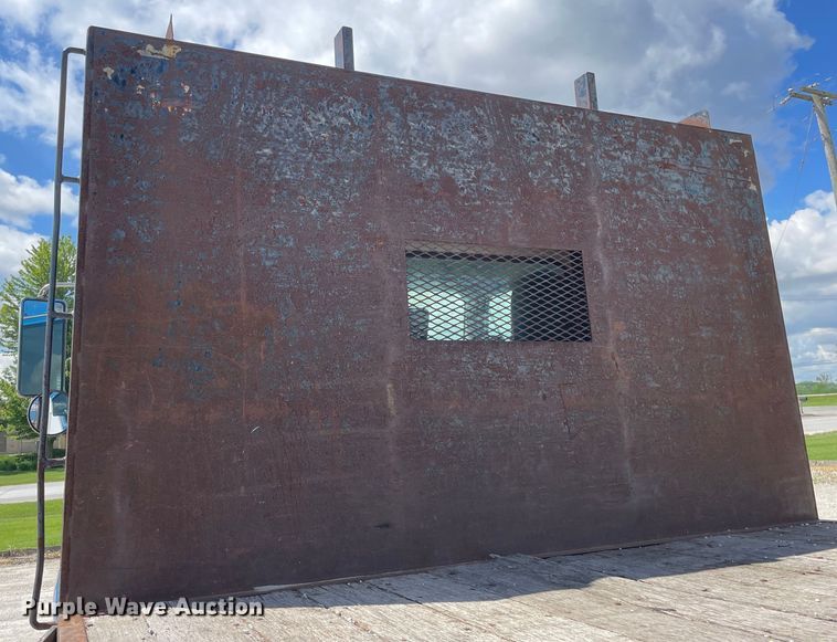 image for item OG9985 2007 Kenworth  T300 flatbed truck