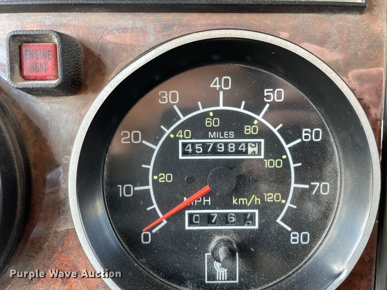 image for item OG9985 2007 Kenworth  T300 flatbed truck