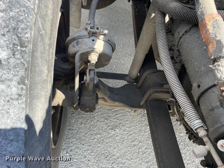 image for item OG9985 2007 Kenworth  T300 flatbed truck