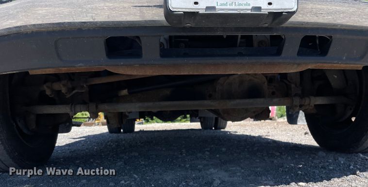 image for item OG9989 2005 Ford  F450 Super Duty XLT dump truck