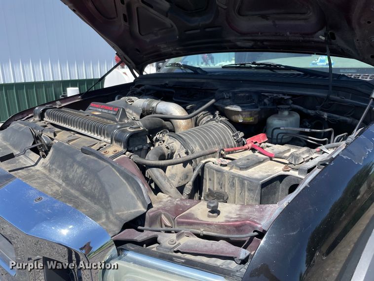 image for item OG9989 2005 Ford  F450 Super Duty XLT dump truck