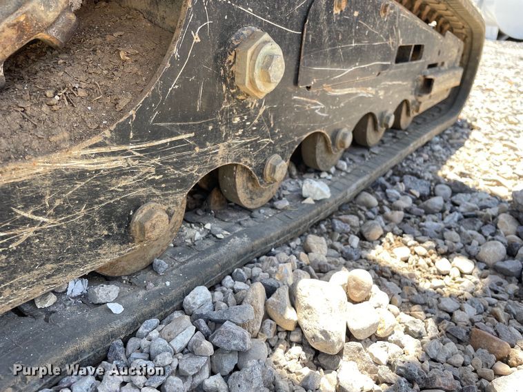 image for item OG9990 2014 Vermeer S800TX compact utility loader