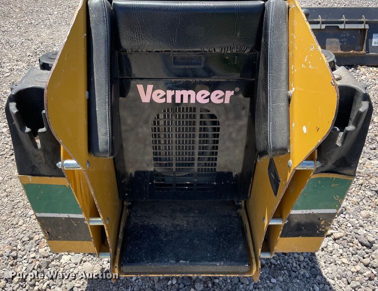 image for item OG9990 2014 Vermeer S800TX compact utility loader