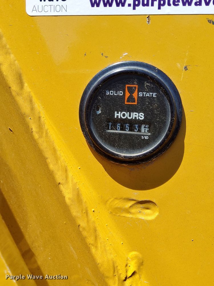 image for item OG9990 2014 Vermeer S800TX compact utility loader