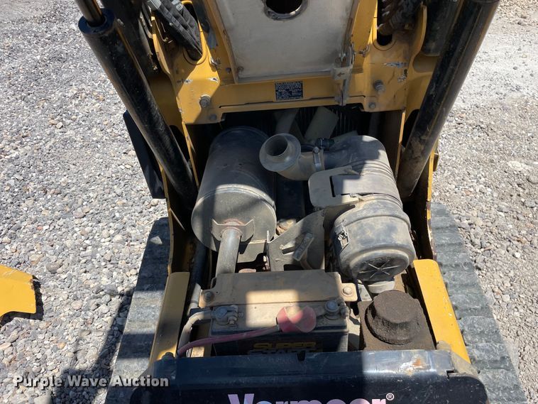 image for item OG9990 2014 Vermeer S800TX compact utility loader