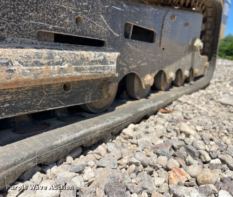 image for item OG9990 2014 Vermeer S800TX compact utility loader