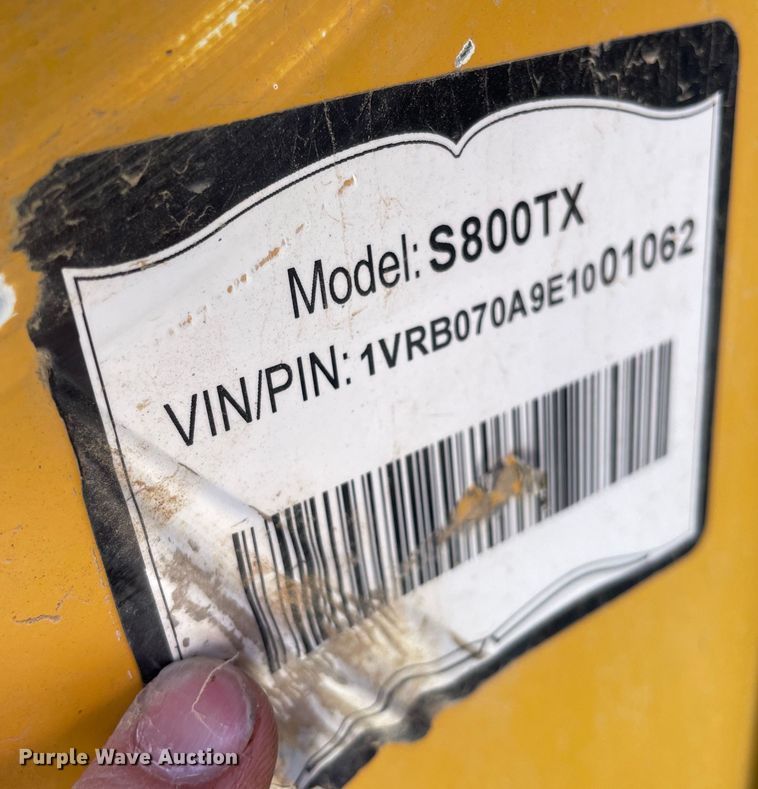 image for item OG9990 2014 Vermeer S800TX compact utility loader