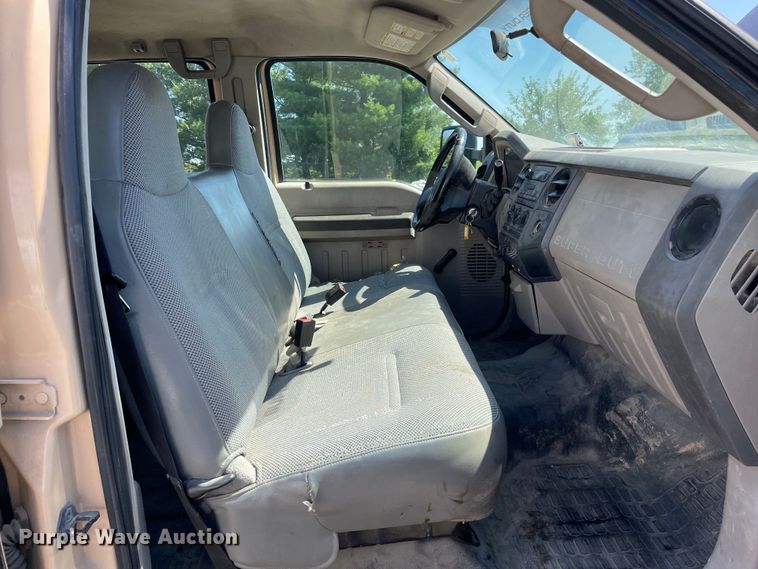 image for item OG9991 2009 Ford F450 Super Duty XL Crew Cab dump truck