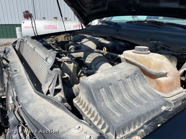 image for item OG9991 2009 Ford F450 Super Duty XL Crew Cab dump truck