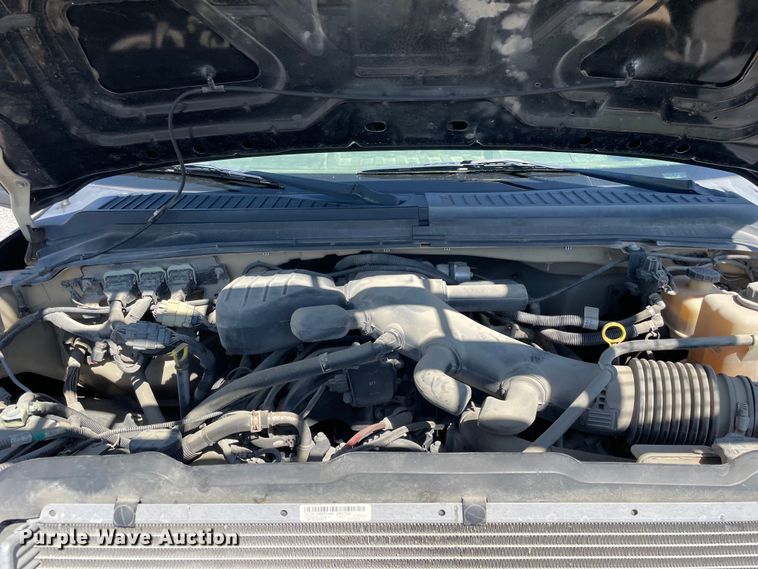 image for item OG9991 2009 Ford F450 Super Duty XL Crew Cab dump truck