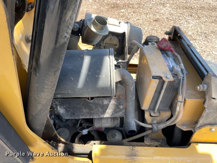 image for item OG9992 2013 Vermeer S800TX compact utility loader
