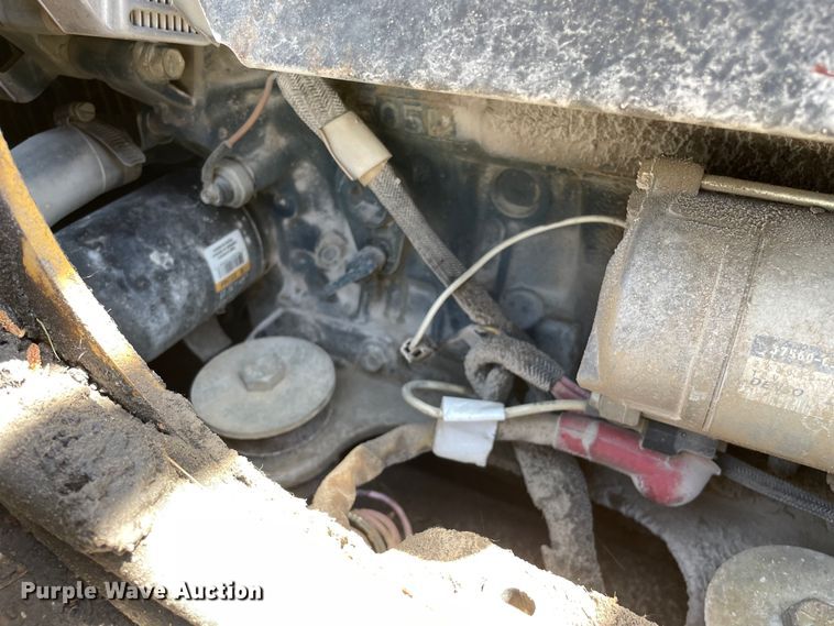 image for item OG9992 2013 Vermeer S800TX compact utility loader