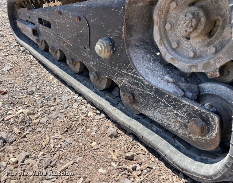 image for item OG9992 2013 Vermeer S800TX compact utility loader