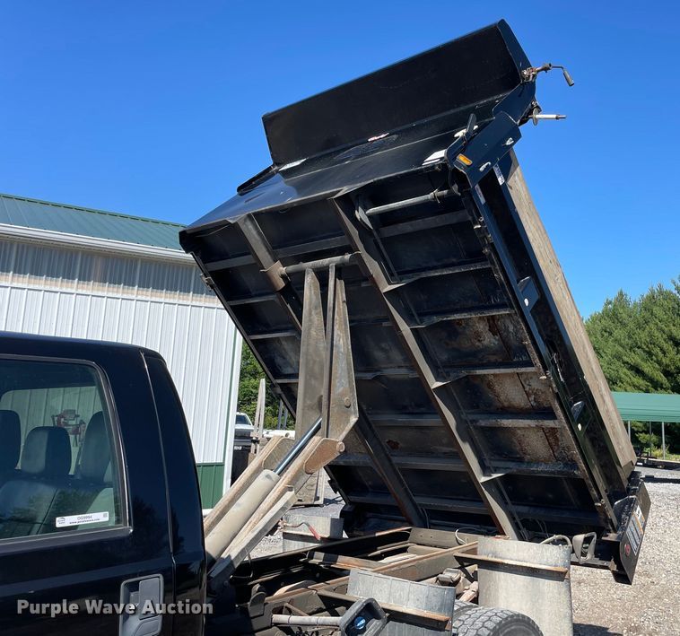 image for item OG9994 2013 Ford  F450 Super Duty  Crew Cab dump truck