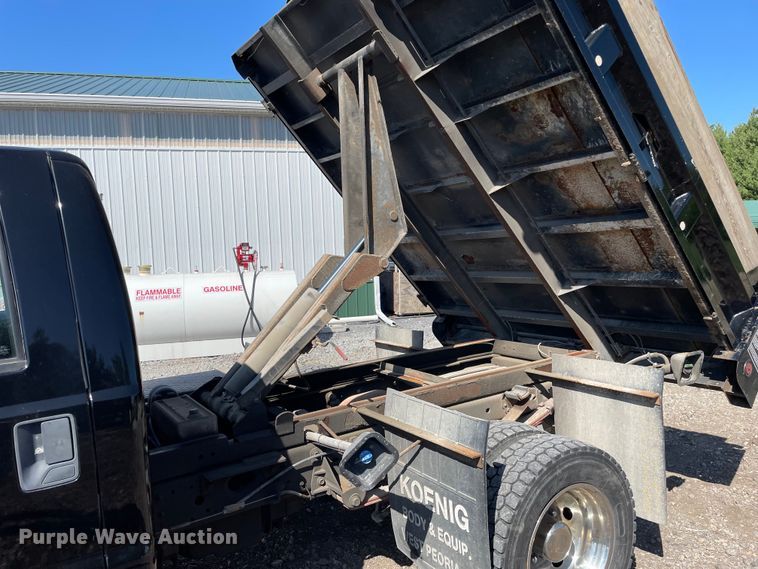 image for item OG9994 2013 Ford  F450 Super Duty  Crew Cab dump truck