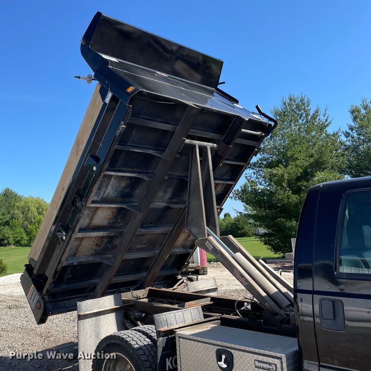 image for item OG9994 2013 Ford  F450 Super Duty  Crew Cab dump truck