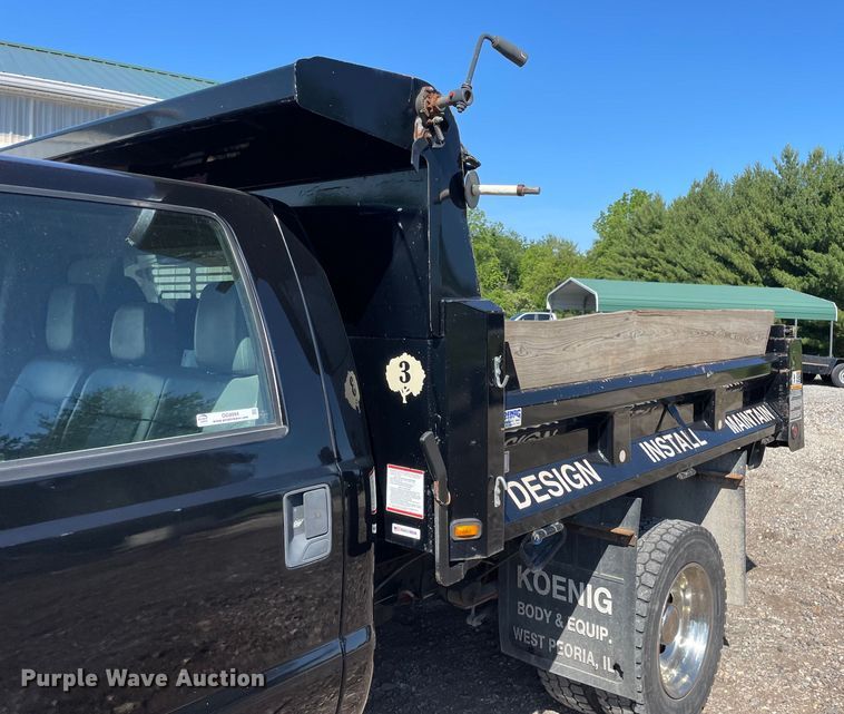 image for item OG9994 2013 Ford  F450 Super Duty  Crew Cab dump truck