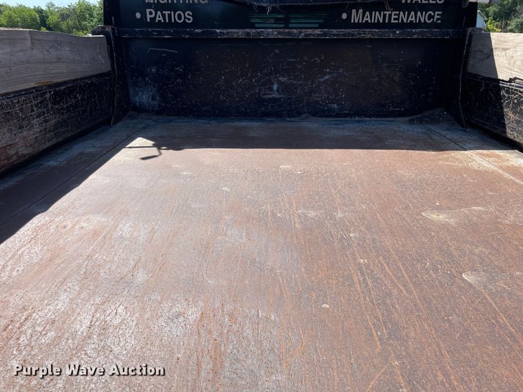 image for item OG9994 2013 Ford  F450 Super Duty  Crew Cab dump truck