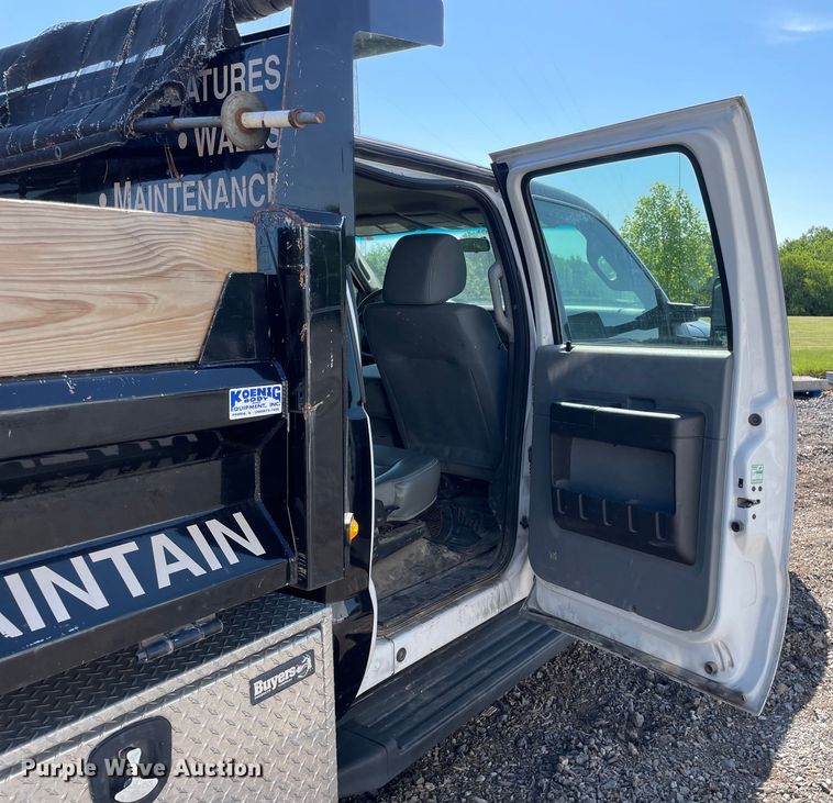 image for item OG9994 2013 Ford  F450 Super Duty  Crew Cab dump truck