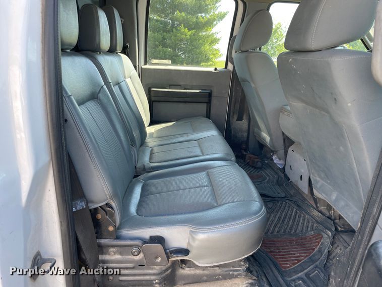 image for item OG9994 2013 Ford  F450 Super Duty  Crew Cab dump truck