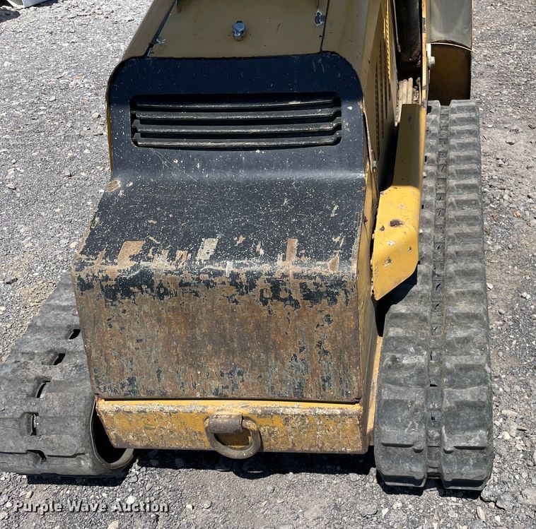 image for item OG9998 2011 Vermeer S800TX compact utility loader