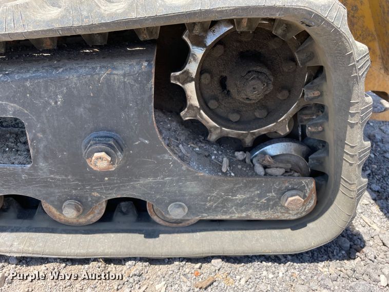 image for item OG9998 2011 Vermeer S800TX compact utility loader