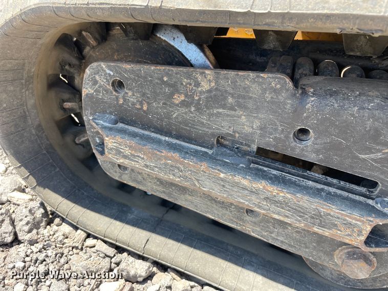 image for item OG9998 2011 Vermeer S800TX compact utility loader