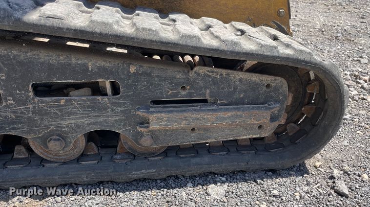 image for item OG9998 2011 Vermeer S800TX compact utility loader