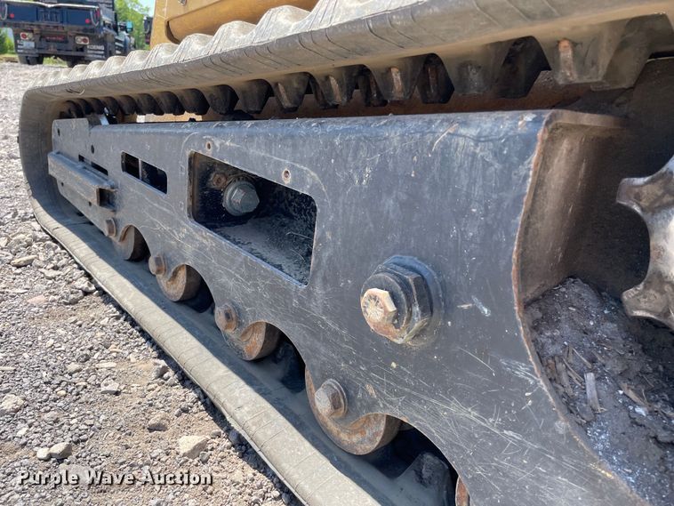 image for item OG9998 2011 Vermeer S800TX compact utility loader