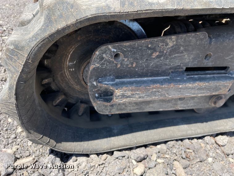 image for item OG9998 2011 Vermeer S800TX compact utility loader