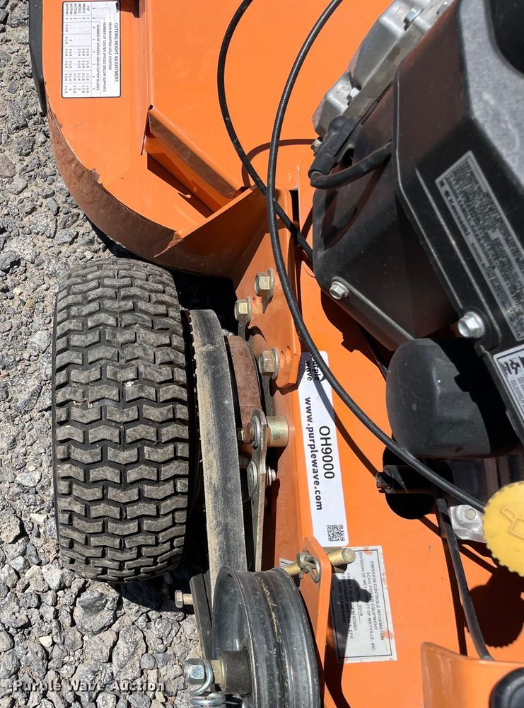 image for item OH9000 Scag Sw32-14FS lawn mower