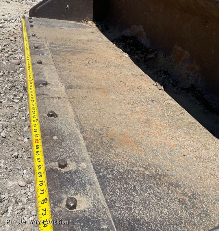 image for item OH9001 2003 Takeuchi TL-130 tracked skid steer loader