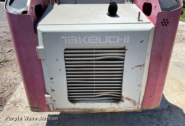 image for item OH9001 2003 Takeuchi TL-130 tracked skid steer loader