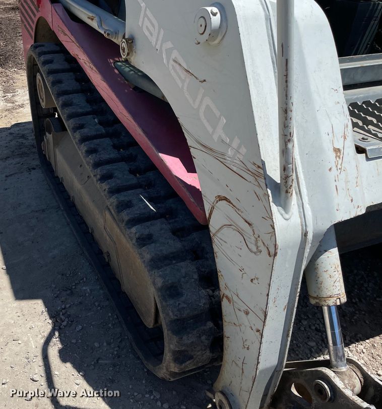 image for item OH9001 2003 Takeuchi TL-130 tracked skid steer loader