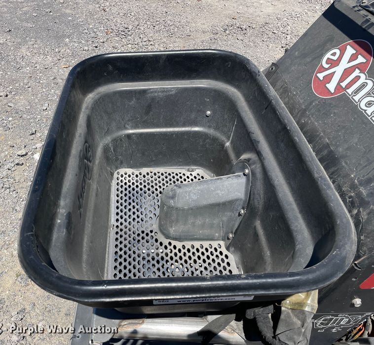 image for item OH9003 Exmark Top Dresser/Sprayer applicator