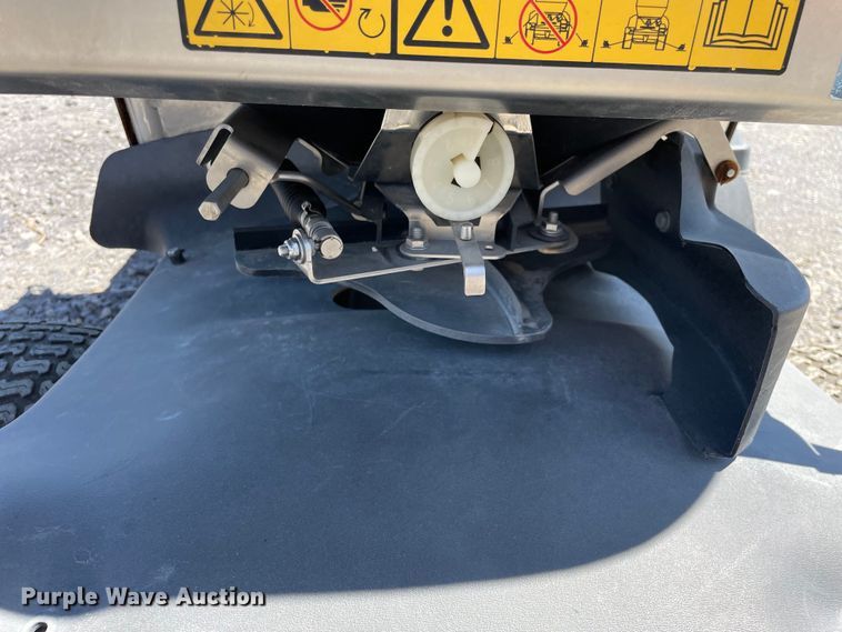 image for item OH9003 Exmark Top Dresser/Sprayer applicator