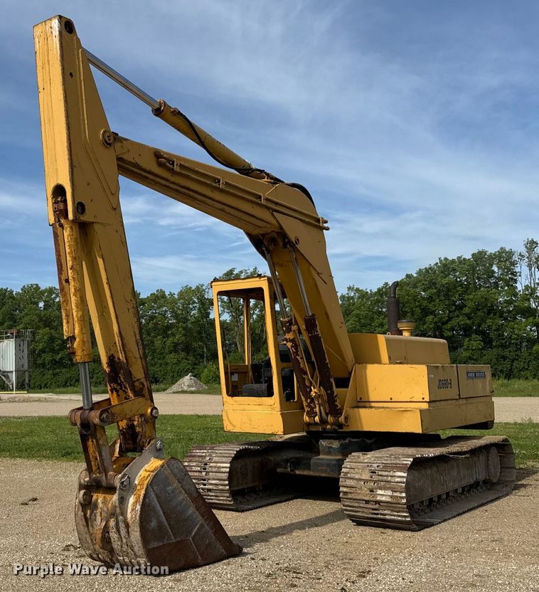 image for item OH9020 John Deere 690B excavator