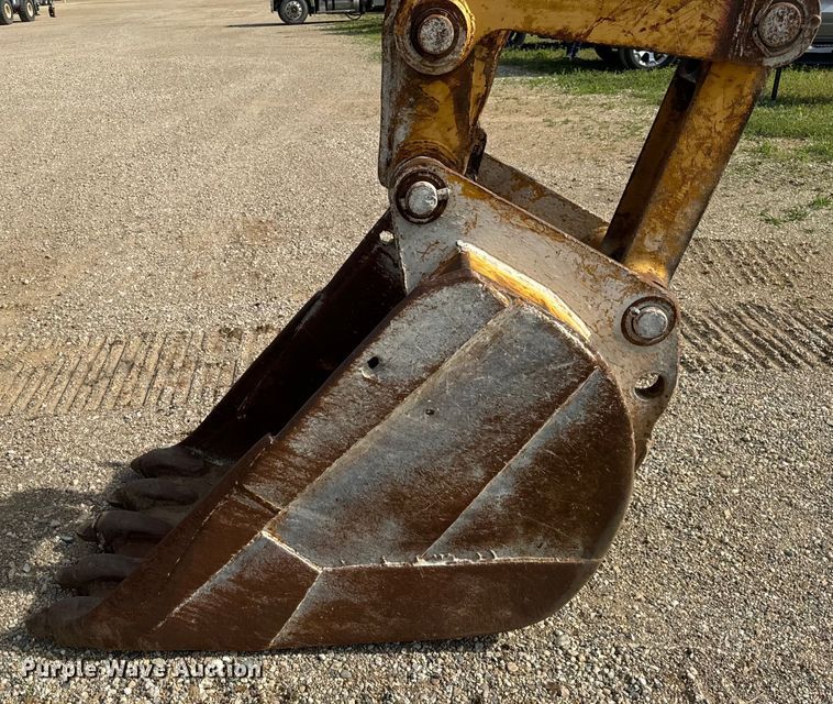 image for item OH9020 John Deere 690B excavator