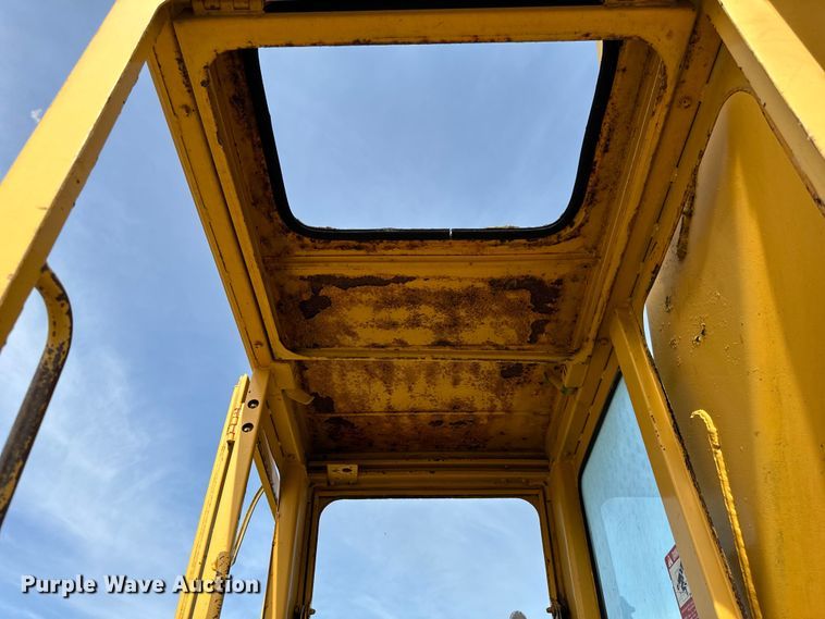 image for item OH9020 John Deere 690B excavator