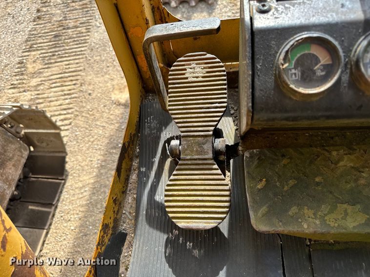 image for item OH9020 John Deere 690B excavator